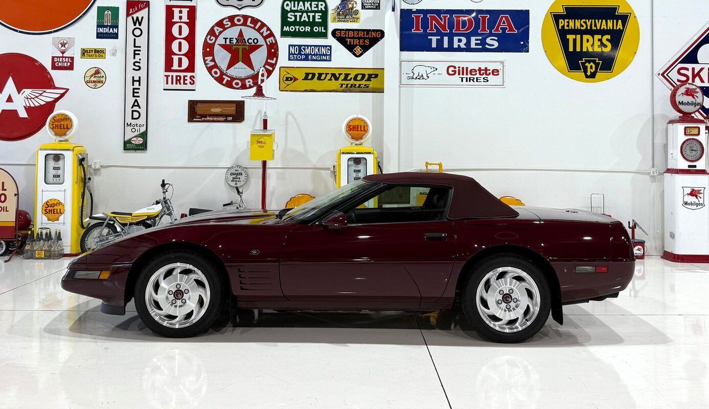 Chevrolet-Corvette-1993-Maroon-Red-349-32