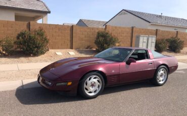 Chevrolet-Corvette-1993-red-160290