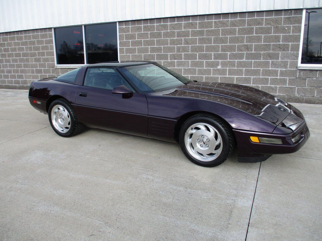 Chevrolet-Corvette-1994-Black-Black-80760-12