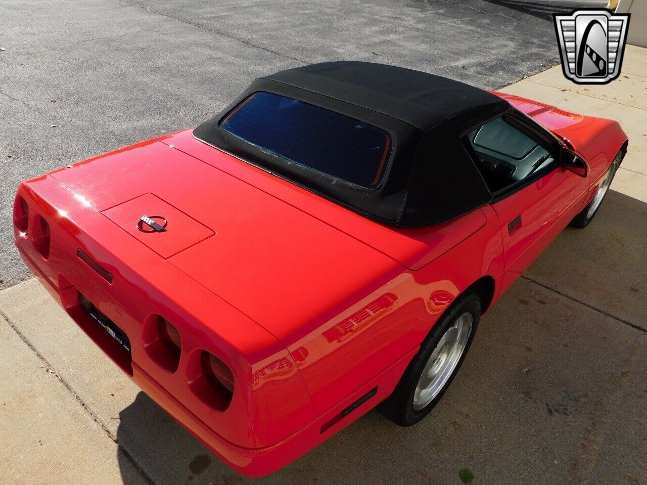 Chevrolet-Corvette-1994-Red-Black-96087-4