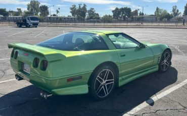 Chevrolet-Corvette-1994-green-185074-5