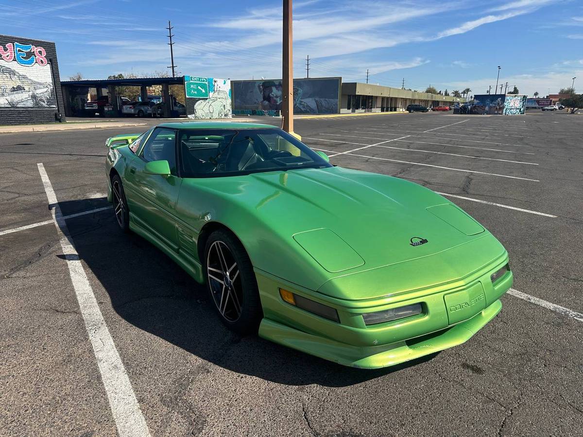 Chevrolet-Corvette-1994-green-185074-6