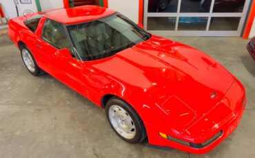 Chevrolet-Corvette-1994-red-56327-2