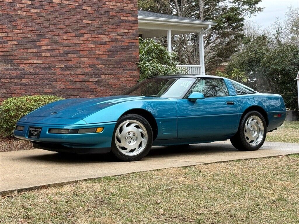 Chevrolet-Corvette-1995-Bright-Aqua-Metallic-Black-58871-8