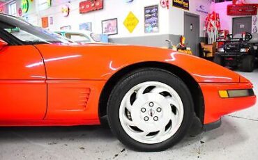 Chevrolet-Corvette-1995-Red-Black-100080-8