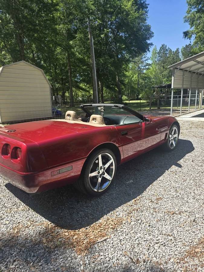 Chevrolet-Corvette-1995-red-138403-2