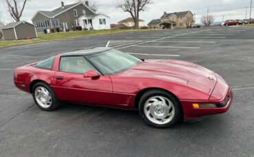 Chevrolet-Corvette-1995-red-79289