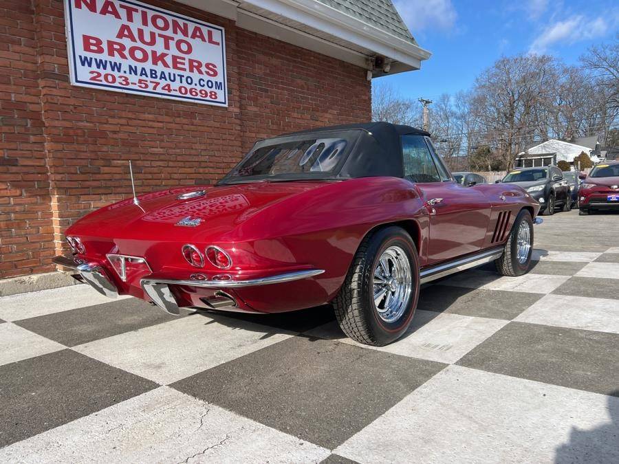 Chevrolet-Corvette-2-door-conve-1965-120099-10