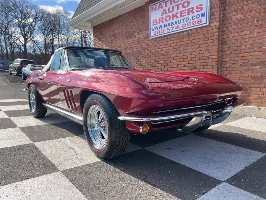 Chevrolet-Corvette-2-door-conve-1965-120099-7