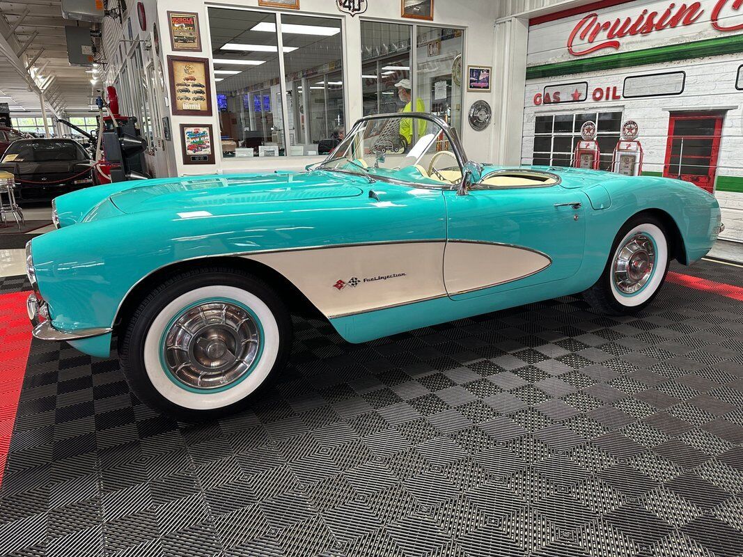 Chevrolet-Corvette-283283-Fuelie-1957-Green-115627-7