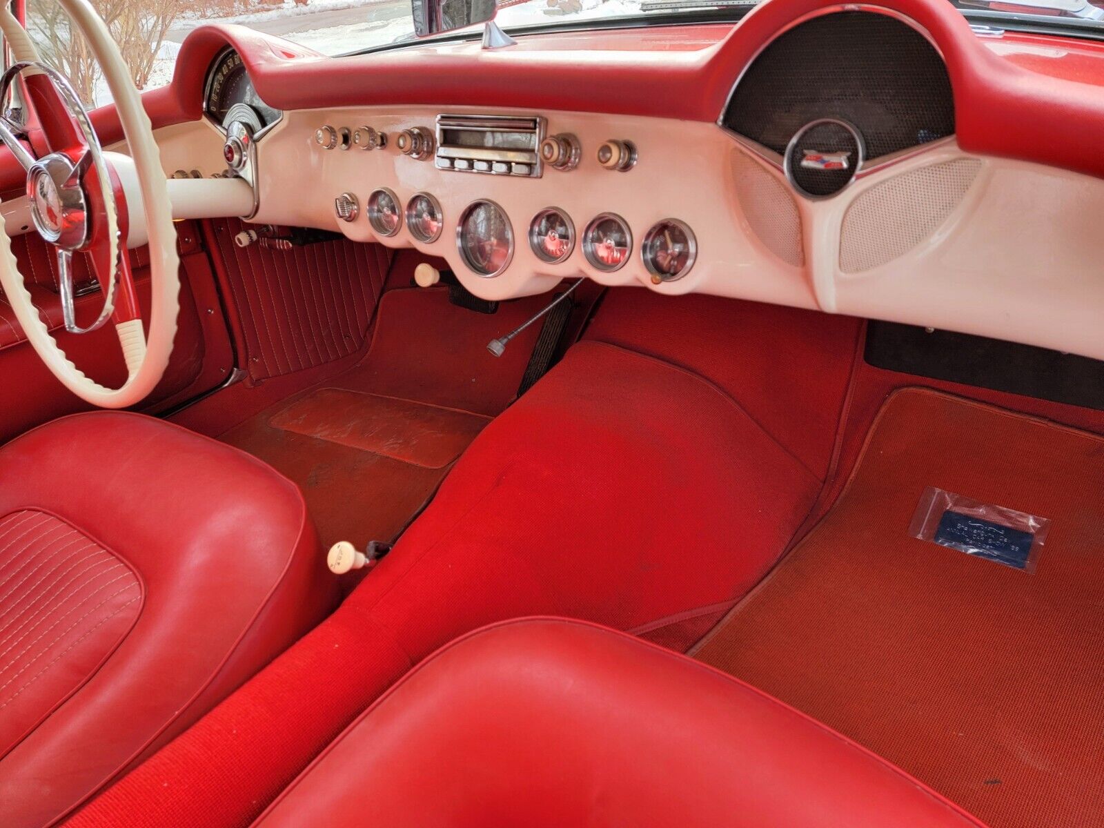 Chevrolet-Corvette-Cabriolet-1954-Red-Tan-82-11