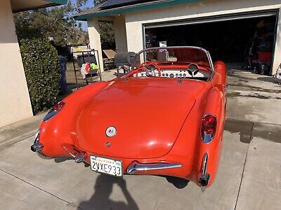 Chevrolet-Corvette-Cabriolet-1956-Orange-51177-12