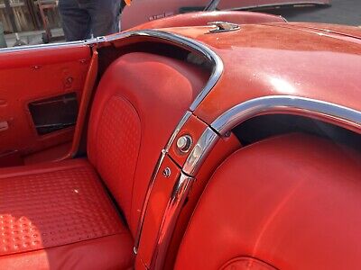 Chevrolet-Corvette-Cabriolet-1956-Orange-51177-14