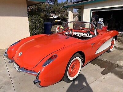 Chevrolet-Corvette-Cabriolet-1956-Orange-51177-3