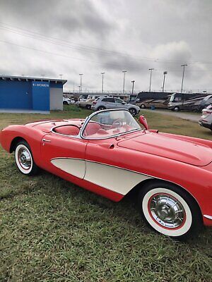 Chevrolet-Corvette-Cabriolet-1956-Red-Red-2414-3