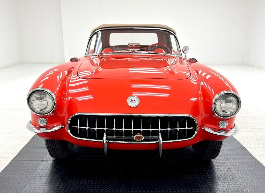 Chevrolet-Corvette-Cabriolet-1957-Red-Red-475-10