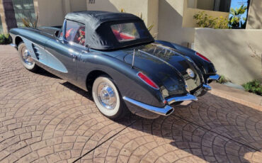 Chevrolet-Corvette-Cabriolet-1958-Gray-Red-31083-8