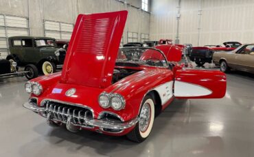 Chevrolet-Corvette-Cabriolet-1958-Red-Black-37889-8