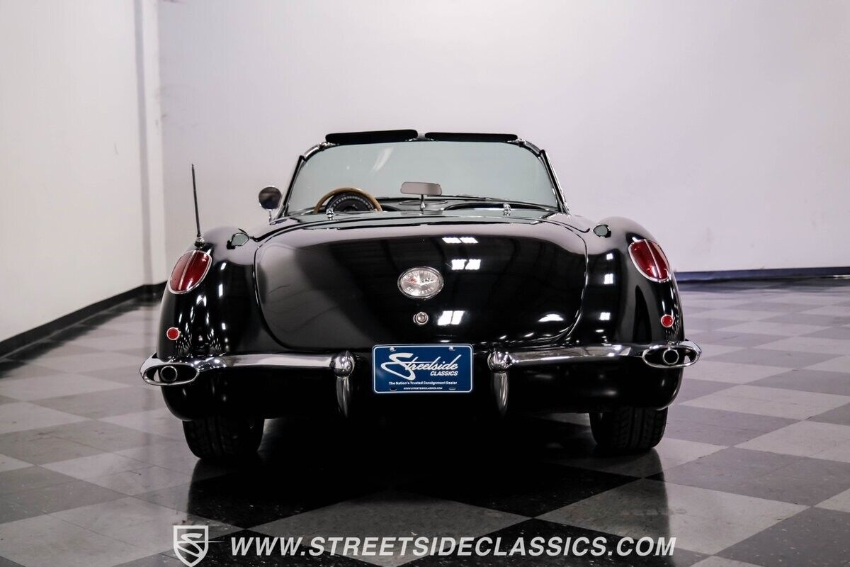 Chevrolet-Corvette-Cabriolet-1959-Black-Black-13845-10