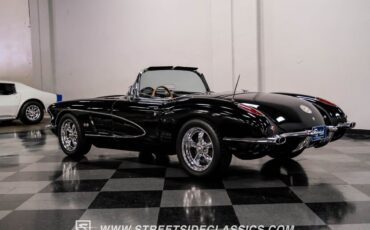 Chevrolet-Corvette-Cabriolet-1959-Black-Black-13845-7