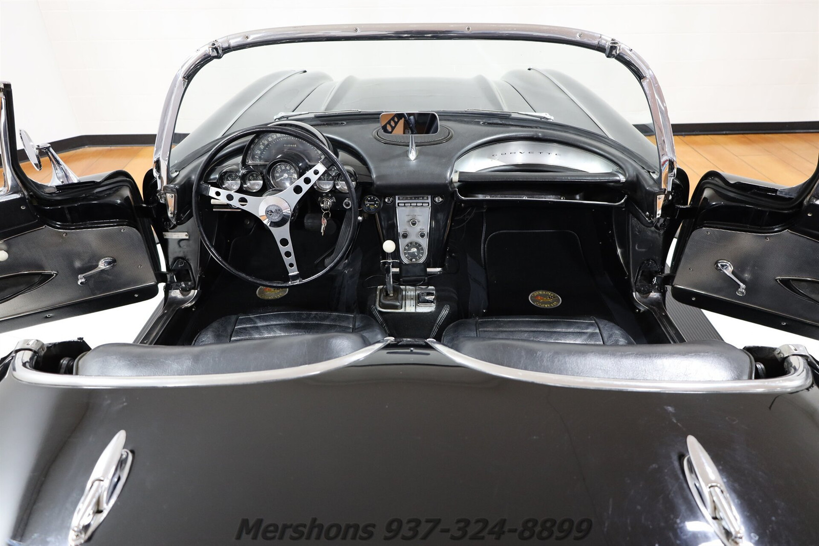 Chevrolet-Corvette-Cabriolet-1959-Black-Black-1748-1