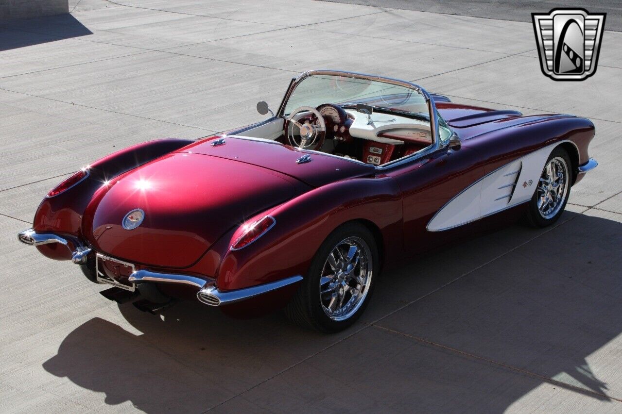 Chevrolet-Corvette-Cabriolet-1959-Red-Red-496-10