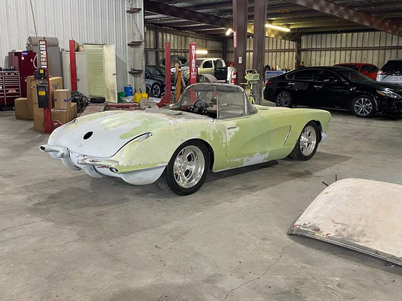 Chevrolet-Corvette-Cabriolet-1960-Red-Black-9999999-2