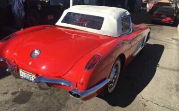 Chevrolet-Corvette-Cabriolet-1960-Red-Red-125101-4