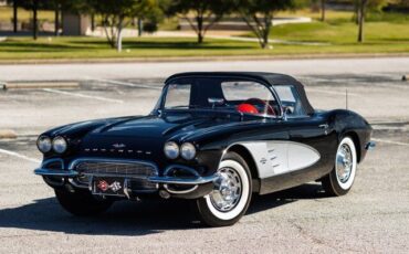 Chevrolet-Corvette-Cabriolet-1961-Black-Red-2012-6