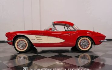 Chevrolet-Corvette-Cabriolet-1961-Red-Red-4558-3