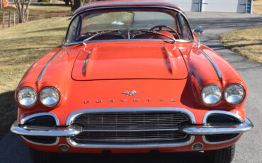 Chevrolet-Corvette-Cabriolet-1962-80467-10