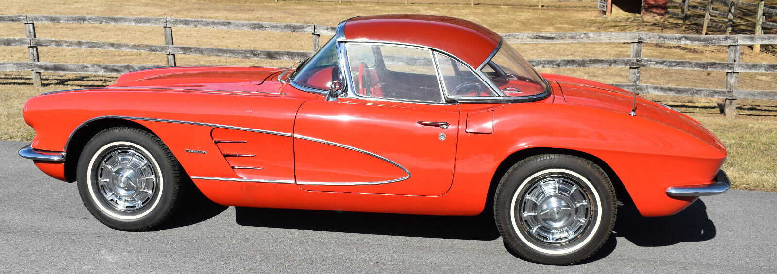 Chevrolet-Corvette-Cabriolet-1962-80467-2