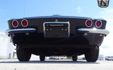 Chevrolet-Corvette-Cabriolet-1962-Black-Black-2997-4