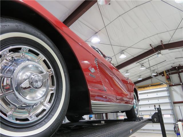 Chevrolet-Corvette-Cabriolet-1962-Maroon-Black-16092-18