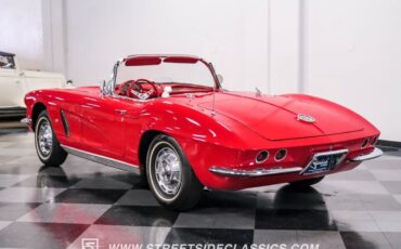 Chevrolet-Corvette-Cabriolet-1962-Red-Red-26042-10