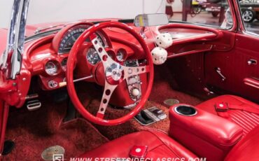 Chevrolet-Corvette-Cabriolet-1962-Red-Red-26042-4