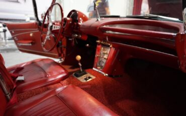 Chevrolet-Corvette-Cabriolet-1962-Red-Red-27906-35