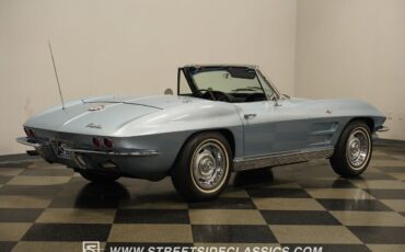 Chevrolet-Corvette-Cabriolet-1963-Blue-Blue-38214-15