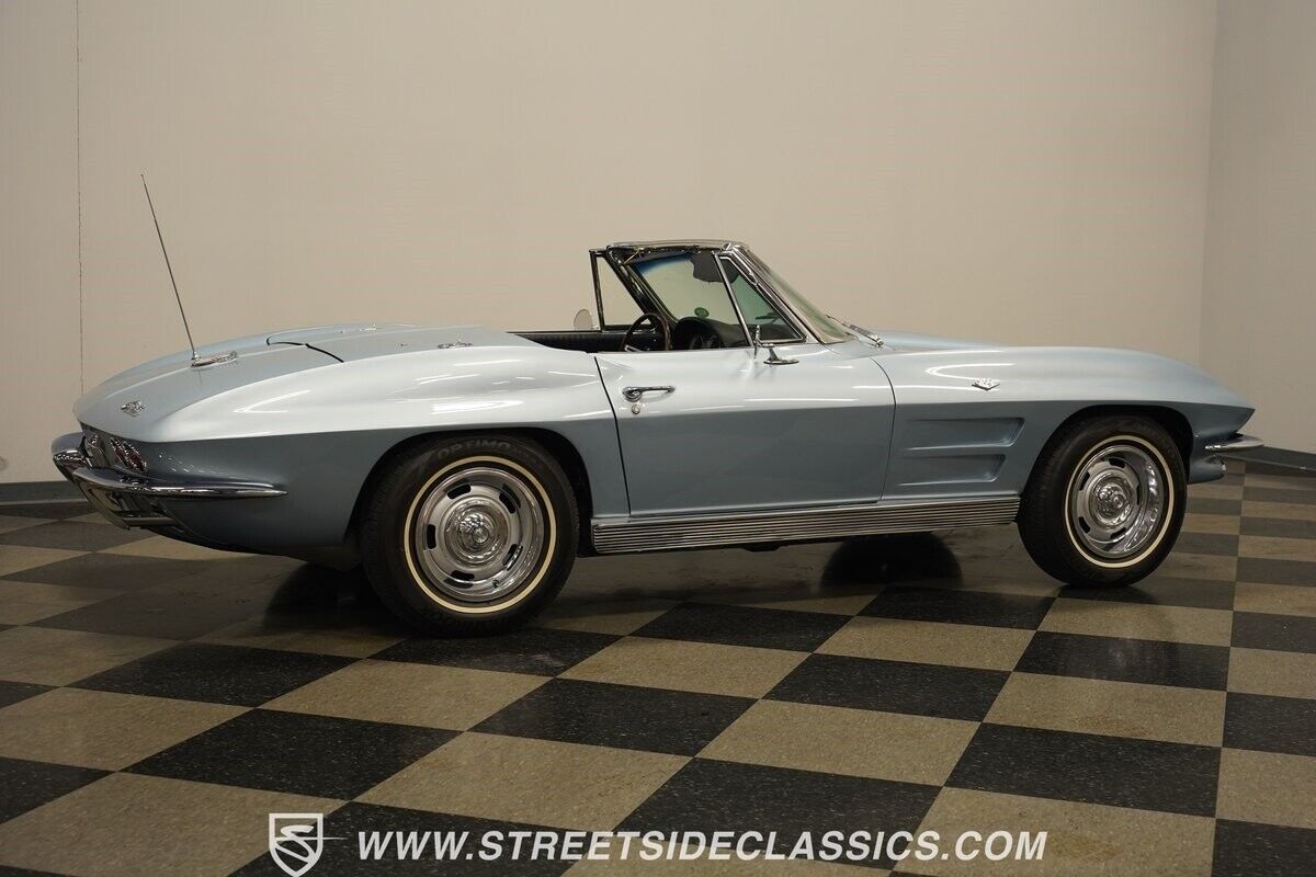 Chevrolet-Corvette-Cabriolet-1963-Blue-Blue-38214-16