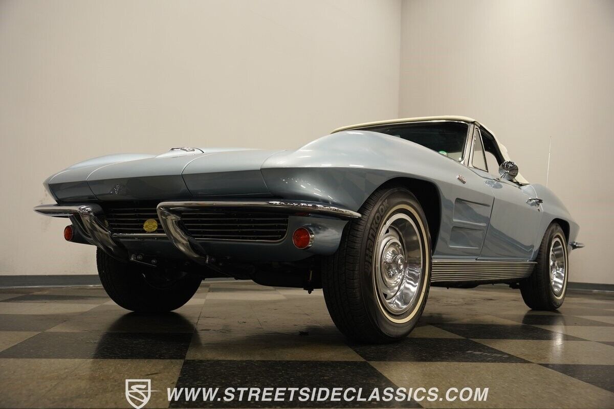 Chevrolet-Corvette-Cabriolet-1963-Blue-Blue-38214-25