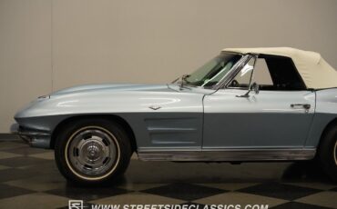 Chevrolet-Corvette-Cabriolet-1963-Blue-Blue-38214-27