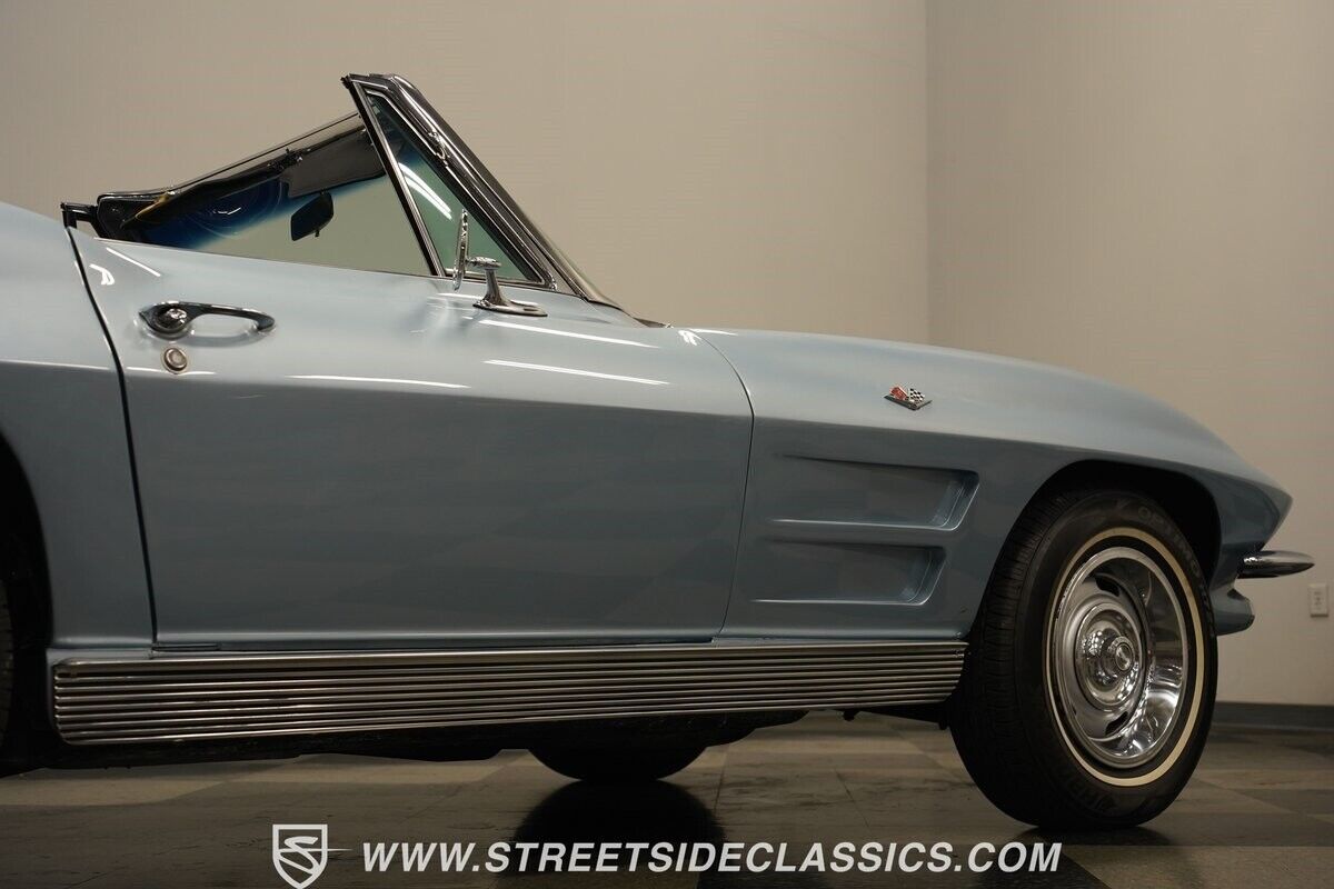 Chevrolet-Corvette-Cabriolet-1963-Blue-Blue-38214-33