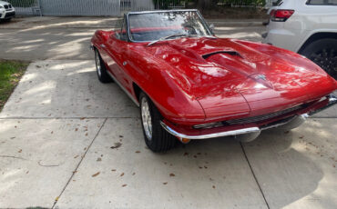 Chevrolet-Corvette-Cabriolet-1963-Red-Black-40234-7