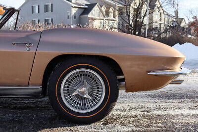 Chevrolet-Corvette-Cabriolet-1963-Tan-Tan-75034-4