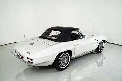 Chevrolet-Corvette-Cabriolet-1963-White-Black-130294-18