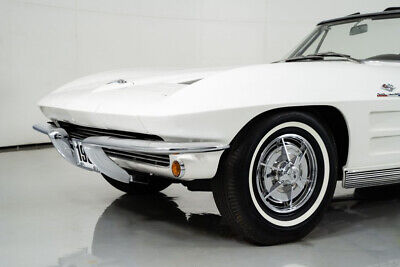 Chevrolet-Corvette-Cabriolet-1963-White-Black-130294-5