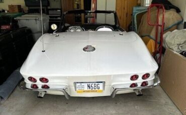 Chevrolet-Corvette-Cabriolet-1963-White-Black-130357-4