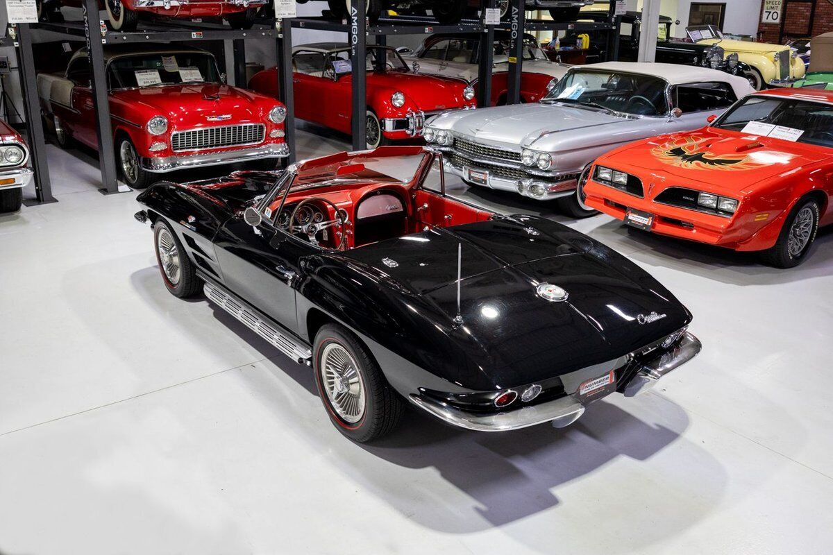 Chevrolet-Corvette-Cabriolet-1964-Black-Red-141447-11