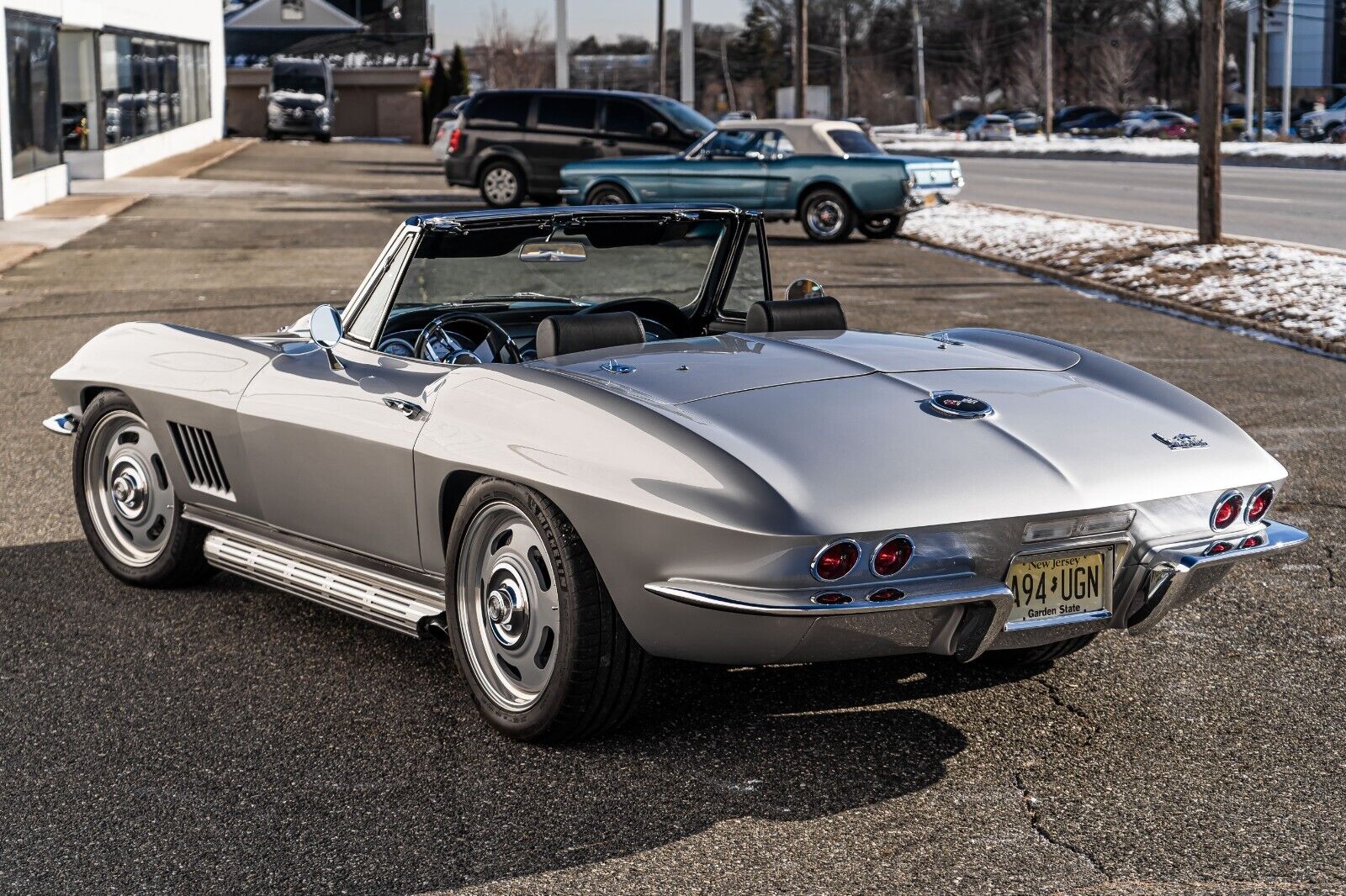 Chevrolet-Corvette-Cabriolet-1964-Silver-Black-12070-12