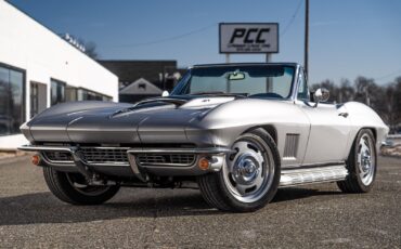 Chevrolet-Corvette-Cabriolet-1964-Silver-Black-12070-16